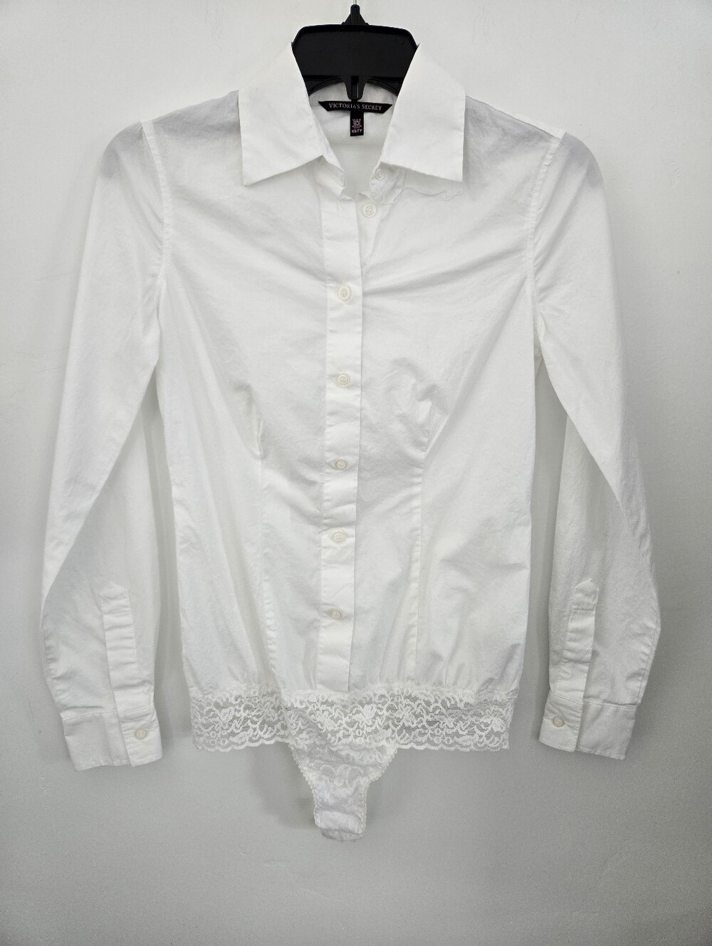 Victoria's Secret White Long Sleeve Button-Front Shirt Bodysuit. Size xsmall